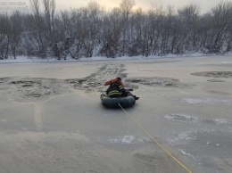 На Южном Буге провалились под лед и утонули двое детей