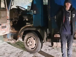 На Киевщине подростки угнали грузовик