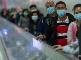 В Китае в одном из городов ввели жесткие ограничения из-за COVID