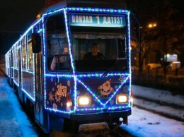 Как будет ходить общественный транспорт на Новый год в Днепре