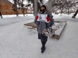 В Томске учительница вышла на пикет в поддержку "Мемориала"
