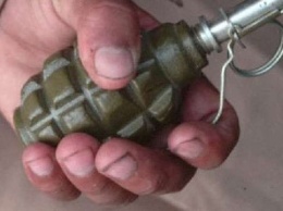 В городе Запорожской области мужчине оторвало гранатой кисть руки