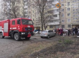 В шахте 14-этажного жилого дома Амур-Нижнеднепровского района случилось возгорание (ВИДЕО)