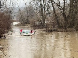 Трассу национального значения могут перекрыть на Закарпатье из-за наводнения (ФОТО)