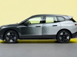 Компания BMW представила меняющий цвет кроссовер