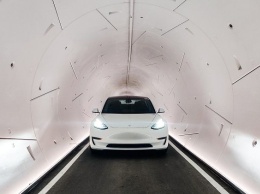 Во время выставки CES 2022 в туннелях Vegas Loop Илона Маска начали возникать пробки из электромобилей Tesla (ВИДЕО)