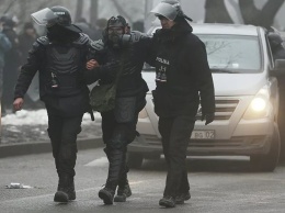 Токаев удалил твит о 20 тысячах террористов, напавших на Алматы