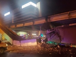 В Минске обрушился пешеходный мост