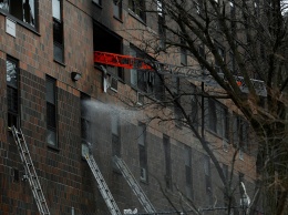 В Нью-Йорке при пожаре погибли 19 человек, среди которых много детей