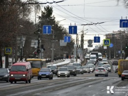 В Крыму муниципалы и «Крымавтодор» проедут по всем дорогам с видеорегистратором