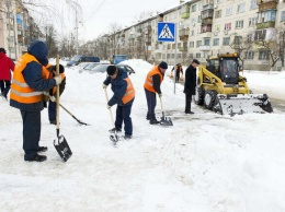 Жители Киева могут жаловаться на неубранный снег