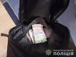 В Одессе задержали разбойника, который угрожая газовый баллончиком, обчистил кассу пункта продажи лотерейных билетов