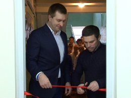 В ДЮСШ на поселке Котовского отремонтировали старый спортзал: работы стоили около 900 тыс гривен (политика)