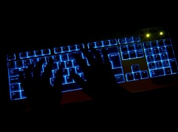 Без света, без тепла, без денег - такой будет жизнь в Украине во время кибервойны, предупреждают эксперты
