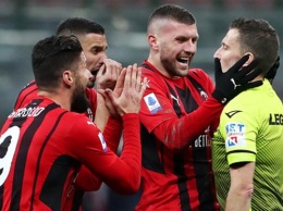 Очередной скандал в Италии: судья "украл" гол у Милана