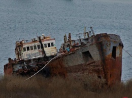 "На свалке истории": как сейчас выглядит затонувший под Одессой танкер Delfi