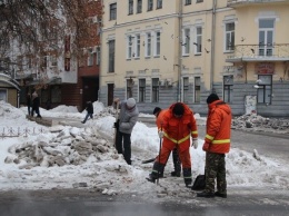 Снегопад в Полтаве: какая ситуация на дорогах города