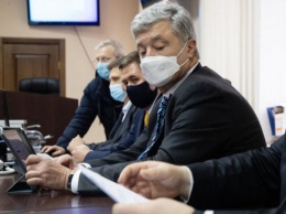 Попытка №2: Печерский суд Киева избирает меру пресечения пятому президенту Петру Порошенко - ОНЛАЙН