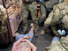 СБУ: В нескольких украинских тюрьмах "работали воры в законе", которые координировались из РФ