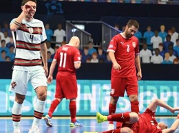 Португалия обыграла Сербию в первом матче Евро-2022 по футзалу