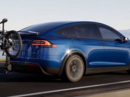 Tesla Model X Plaid обошел всех своих люксовых конкурентов