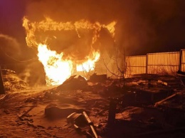 На Киевщине в пожаре погиб маленький мальчик: матери сообщили о подозрении