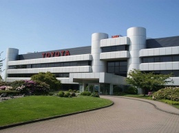 Toyota остановила 11 своих заводов в Японии