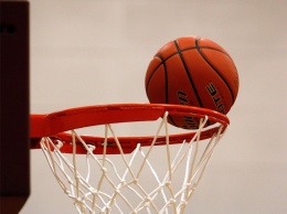 Одесские баскетбольные клубы синхронно проиграли домашние поединки