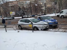 В Кривом Роге в ДТП попало такси