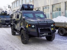 «Козак-7» впервые показали руководству Вооруженных сил Украины