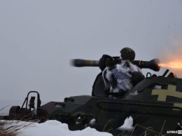 Украинские военные впервые опробовали британские противотанковые комплексы NLAW