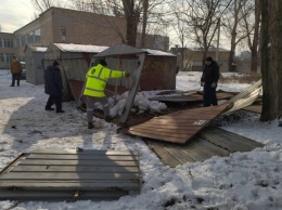 В Одессе начали демонтировать незаконные гаражи