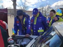Запорожский экипаж готовится к старту гонки в Монако - фото