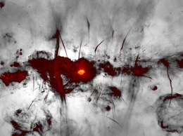 Астрономы опубликовали новый снимок «сердца» Млечного Пути
