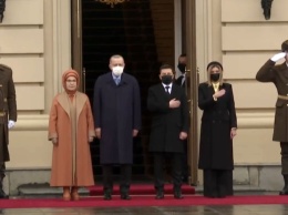 В Мариинском дворце Зеленский встречает Эрдогана