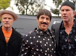 Группа Red Hot Chili Peppers выпустила новый клип