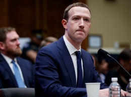 СМИ: Цукерберг поручил Facebook развивать сервисы коротких видео из-за конкуренции с TikTok