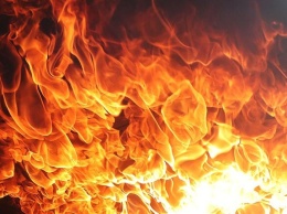 В Одессе на мебельном складе сильный пожар (видео)