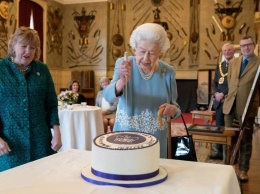 Британская королева Елизавета II отмечает Платиновый юбилей (фото)