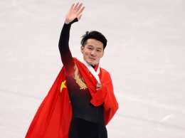 Олимпиада-2022: Судьи отдали золото в шорт-треке китайцу