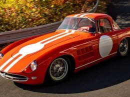 Из двух распилов: Skoda восстановила уникальное гоночное купе из 60-х