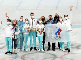 Награждение фигуристов в Пекине перенесли из-за проблем России с допинг-тестом