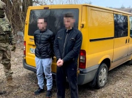 В селе под Никополем двое мужчин обустроили нарколабораторию с ежемесячным оборотом в миллион гривен