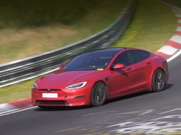 Глава Tesla похвастался рекордом Tesla Model S Plaid