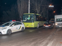В Днепре на Гагарина столкнулись автобус №146А и четыре автомобиля: движение парализовано