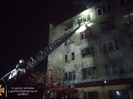 В аварийном общежитии Павлограда снова ночью горела комната
