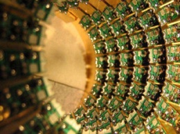 Колеблющиеся пары фермионов могут стать основой будущих квантовых компьютеров