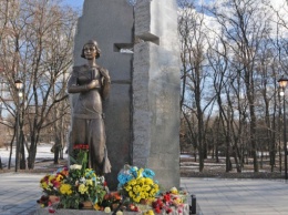 В Киеве в Бабьем Яру почтят память Елены Телиги