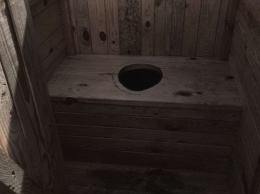 В Днепропетровской области в школьном туалете нашли труп пенсионера