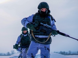 Пентагон: РФ наращивает войска у границ Украины